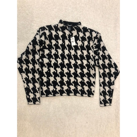 Women’s Express Crew Neck Sweater - Picture 1 of 4